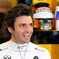 Renault busca recambio a Carlos Sainz por si Red Bull se lo lleva en 2019