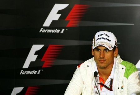 GP de Alemania 2010: Adrian Sutil marca el ritmo en una sesión pasada por agua