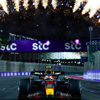 El Red Bull es "el coche más rápido que ha habido en Fórmula 1", según Lewis Hamilton. Y quizá lleve razón 