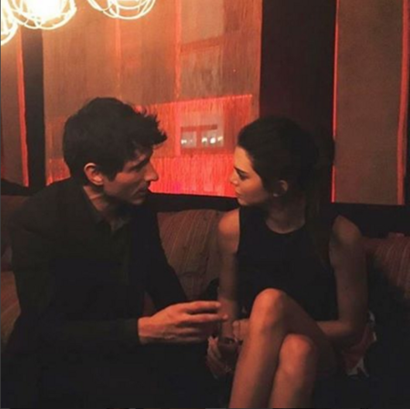 Andrés Velencoso, ese solterón a la caza de amigas para cenar