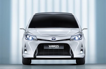 Toyota Yaris HSD Concept