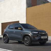 Comprar un coche eléctrico por menos de 14.000 euros es posible con este pequeño SUV que de paso ahora es más potente