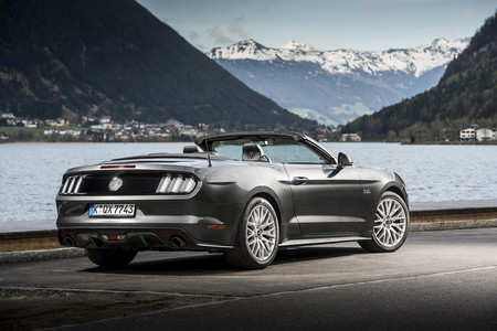 Ford Mustang Gt Convertible