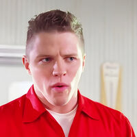 "Ese es el corazón de la película": 41 años después, el actor detrás de Biff Tannen revela el verdadero significado de Volver al Futuro 
