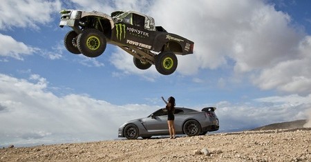 ¡Hey, Ken Block! Mira lo que hace “Ballistic” y muérete de envidia