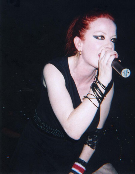 Shirley Manson Performing Live