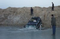 Cómo destrozar un Cherokee en el hielo