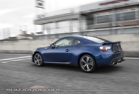 Toyota GT 86, toma de contacto en el Circuito del Jarama (parte 2)