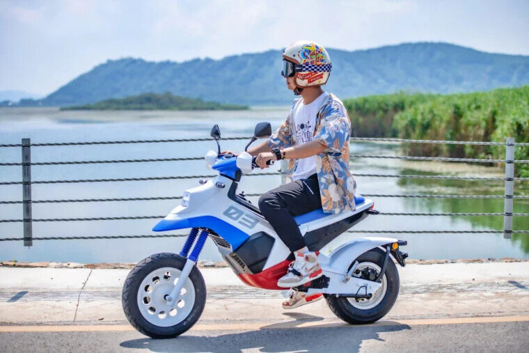 www.motorpasionmoto.com