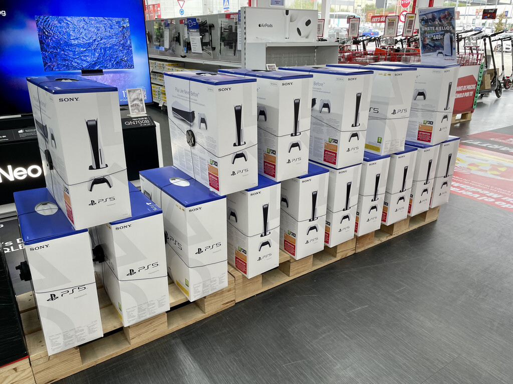 MediaMarkt está liquidando todas estas PlayStation 5 en su outlet: también hay PS Portal y Nintendo Switch 2