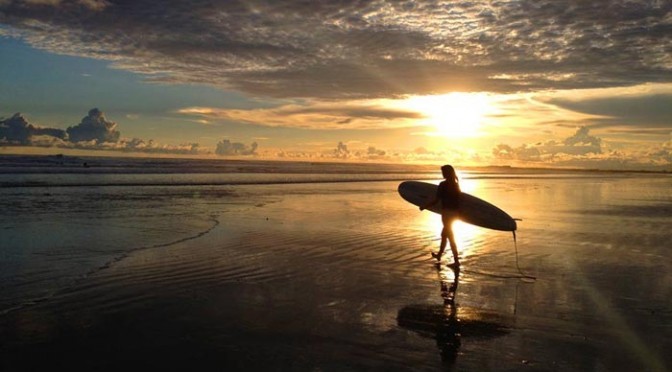 Tres destinos de Centroamérica para los amantes del surf