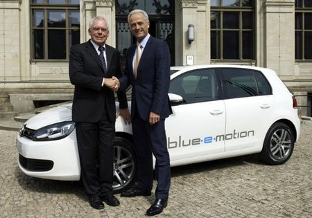 Volkswagen Golf blue-e-motion, el anticipo del Golf eléctrico para 2013