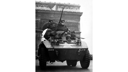 Ford M8 Greyhound