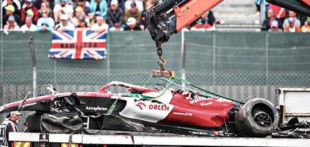 Zhou Silverstone F1 2022 2