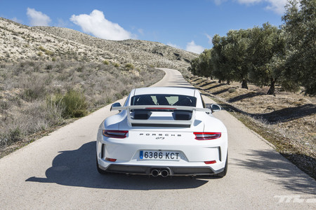 Porsche 911 GT3 trasera