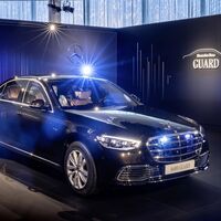 El Mercedes-Benz S 680 Guard es una limusina blindada de cinco toneladas a prueba de ataques terroristas