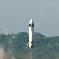 Honda tiene a Elon Musk en la mira, pero no con sus coches. Los japoneses ya probaron un cohete y van tras Space X