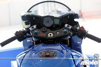 Nos subimos al simulador de caballitos