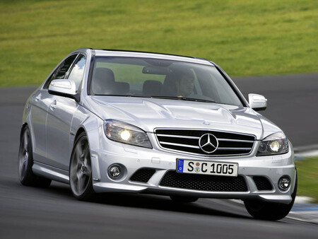Mercedes C 63 AMG