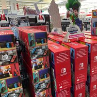 MediaMarkt está liquidando todas estas Nintendo Switch en su outlet, con modelos rebajados desde 186 euros 