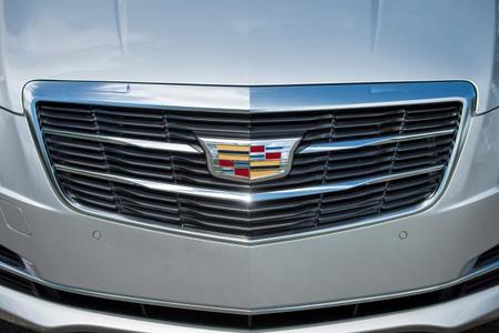 2015-cadillac-atscoupe-050.jpg