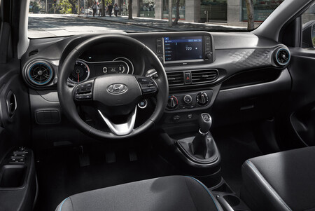 Grand I10 Interior