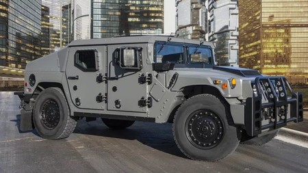 34 años después, pero AM General por fin actualizó al Humvee en la forma del NXT 360