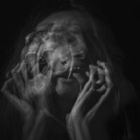 Este juego de terror rompe la cuarta pared de forma original y cuesta solo 2 euros. Si gritas o haces ruido en el mundo real, tu partida acaba 