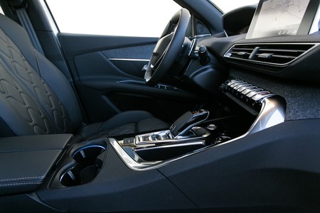 Peugeot 3008 2017 039