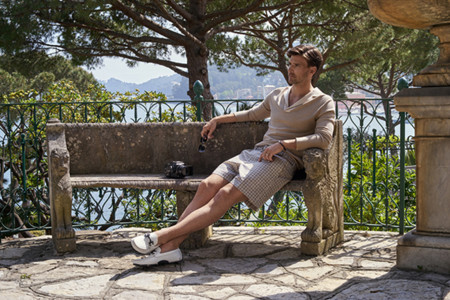 El marido de Olivia Palermo, Johannes Huebl, protagoniza la "A Man’s Story" de Ferragamo