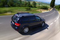 Llega el Fiat Freemont AWD, para triscar por los Apeninos