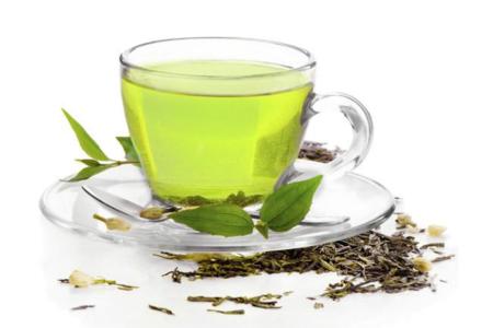 Lo que dice la ciencia sobre el té verde, el peso y la grasa corporal