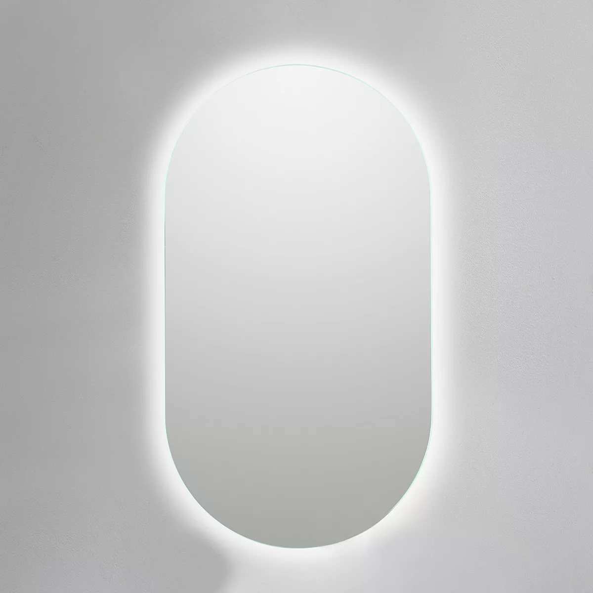 Espejo de baño con luz LED perimetral Capsule Bathstage