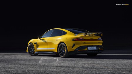 Xiaomi SU7 Ultra 2025