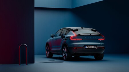 Nuevo Volvo C40 Recharge: el segundo SUV eléctrico de Volvo con 420 km de autonomía ya tiene precio en Europa