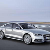 Así se lo pasa en las dunas de Dubai el Audi A7 Sportback