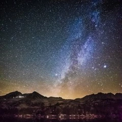 Foto 7 de 8 de la galería fondos-de-cielo-estrellado en Xataka Android