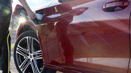 Seat Leon E Hybrid 2025 11