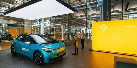 Volkswagen venderá sus coches eléctricos ID online: los concesionarios se limitarán a la entrega (de momento, en Alemania)