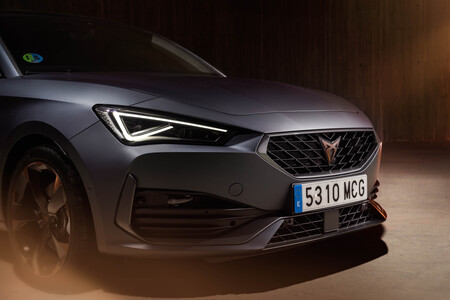 CUPRA León eTSI Prueba Contacto 14