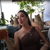 La polémica de Lola Lolita y el bolso de 4.000 euros revela otra cosa: los influencers han dejado de tener vidas normales 