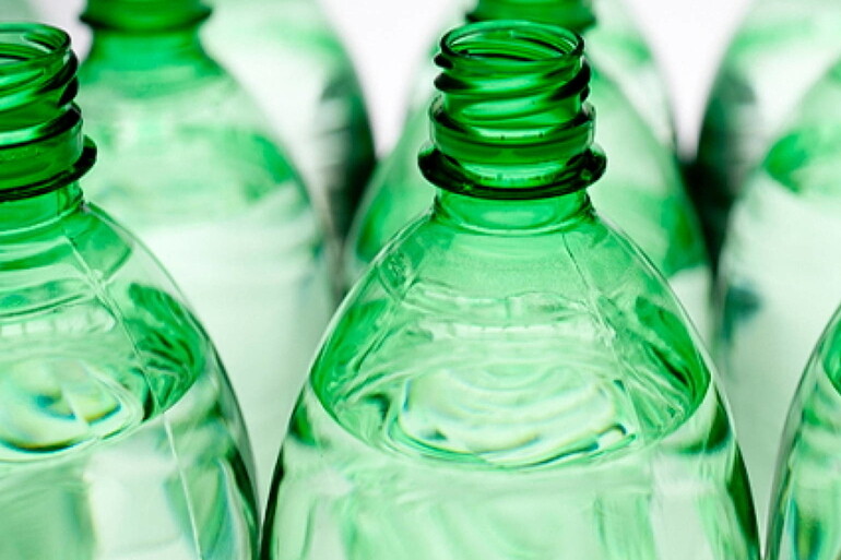 Bioplásticos más duraderos y sostenibles desarrollados aprovechando ...