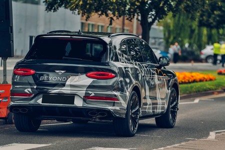 Bentley Bentayga Speed 2021 1