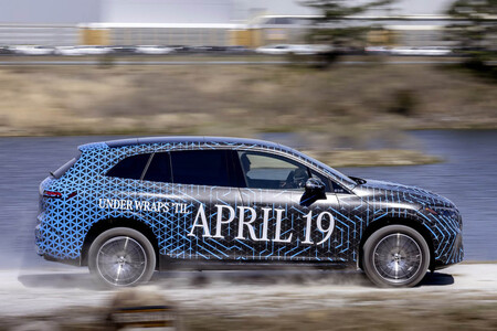 Mercedes-Benz EQS SUV silueta
