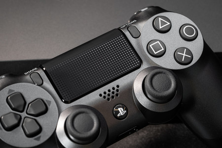 Así será el nuevo DualShock de PS5 con el que Sony quiere proporcionar una experiencia de lo más inmersiva