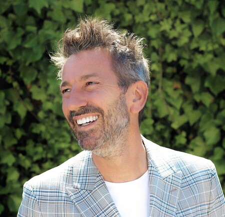 ¿Dónde está David Valldeperas? El director de 'Sálvame' desaparece por sorpresa y Carlota Corredera preocupa a los espectadores