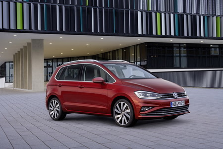 El Volkswagen Golf Sportsvan se pone al día con control por gestos y más tecnología