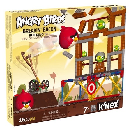 La montaña rusa de juguete realizada con 100.000 piezas de K'NEX
