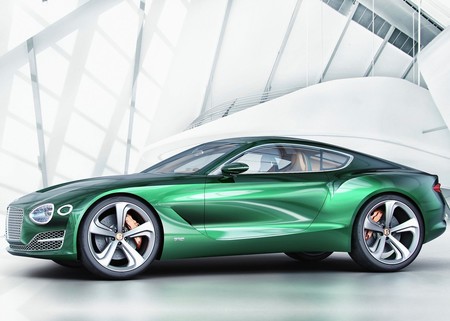 ¡Confirmado! El Bentley EXP 10 Speed 6 sí será producido, y tiene hambre de Aston Martin