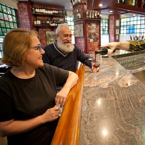 El restaurante Casa Baizán de Gijón cierra por jubilación, la casa de comidas asturiana más querida del centro de la ciudad 